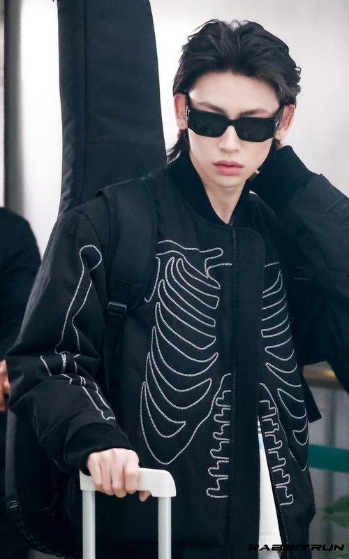 娱乐圈综艺吃瓜爆料小说